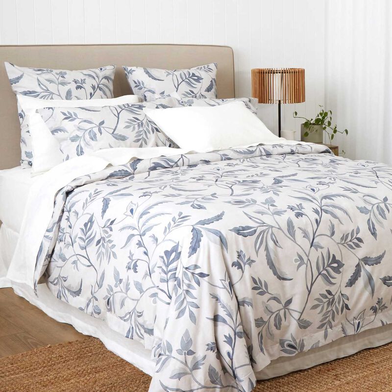 Wallace Cotton Antoinette Duvet Set image number 2